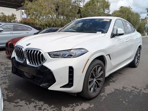 Used 2026 BMW X6 xDrive40i AWD/4WD image 2