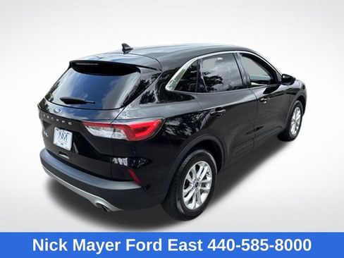 Used 2022 Ford Escape SE w/ Convenience Package FWD image 8