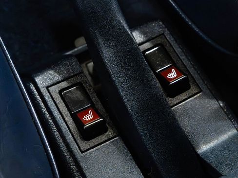 Used 1990 Volvo 240 DL image 15