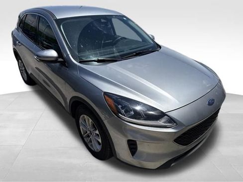 Used 2021 Ford Escape SE FWD image 4