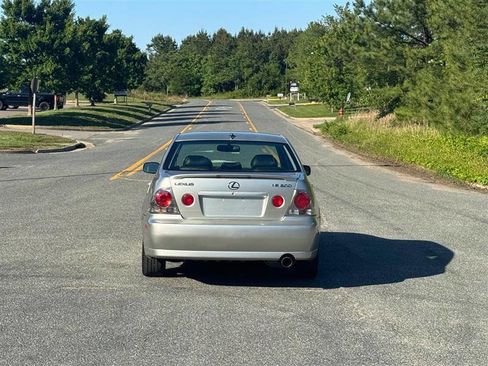 Used 2004 Lexus IS 300 RWD image 5