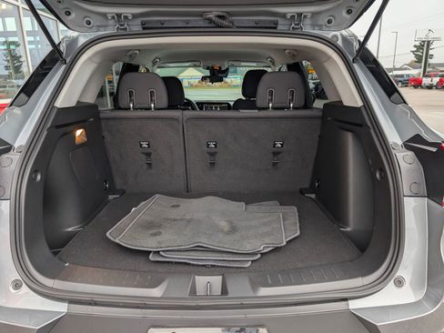 Used 2024 Chevrolet TrailBlazer LT w/ LT Cold Weather Package image 23