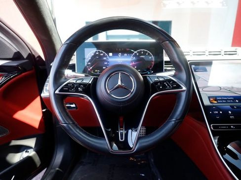 Used 2023 Mercedes-Benz S 580 4MATIC Sedan w/ AMG Line image 19