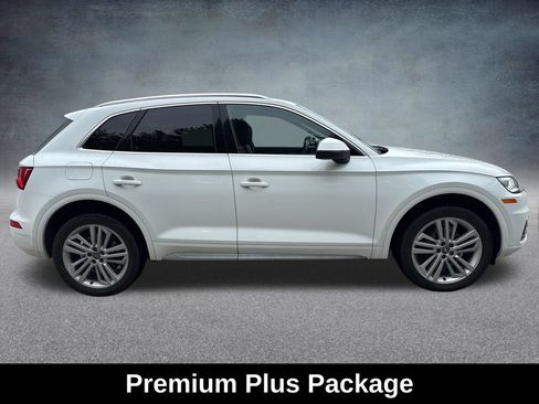 Used 2018 Audi Q5 2.0T Premium Plus w/ Premium Plus Package AWD/4WD image 7