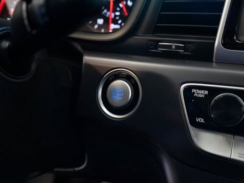 Used 2018 Hyundai Sonata Limited w/ Cargo Package image 31