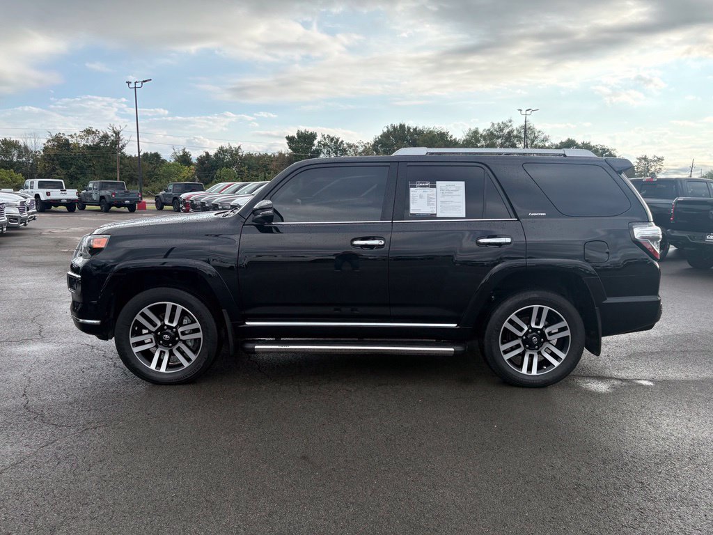 Used 2020 Toyota 4Runner Limited AWD/4WD image 4