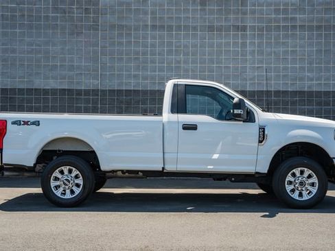 Used 2022 Ford F250 XL w/ STX Appearance Package AWD/4WD image 4