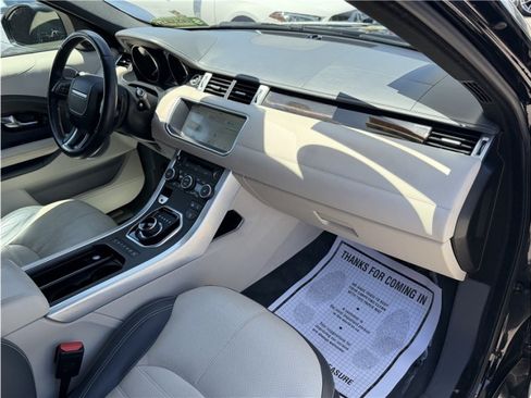 Used 2018 Land Rover Range Rover Evoque HSE Dynamic AWD/4WD image 32