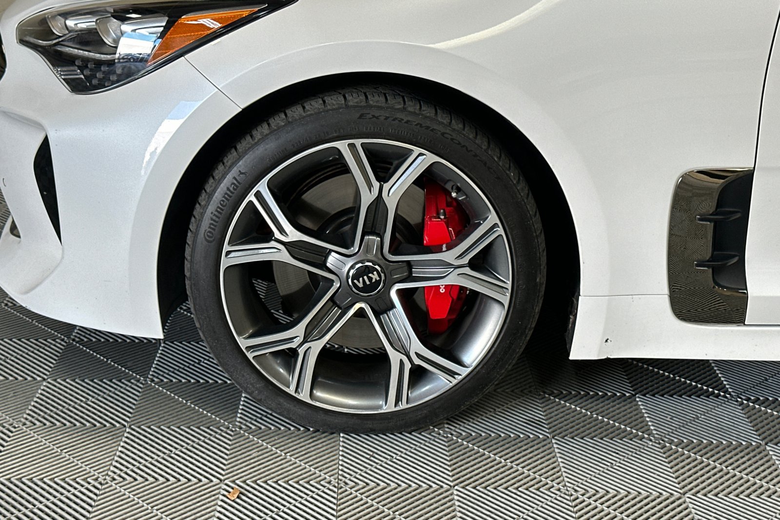 Used 2019 Kia Stinger GT RWD image 43