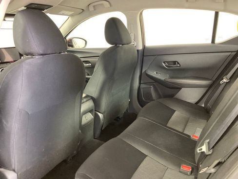 Used 2025 Nissan Sentra SV FWD image 15