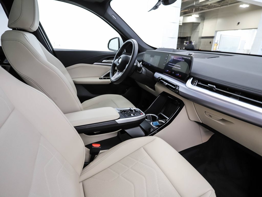 Certified 2023 BMW X1 xDrive28i w/ Premium Package AWD/4WD image 30