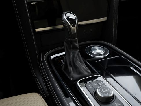 Certified 2024 INFINITI QX80 Premium Select w/ Cargo Package image 15