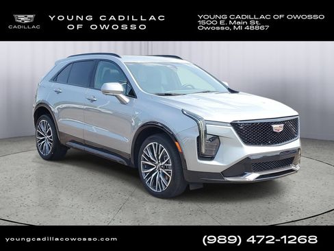 Certified 2025 Cadillac XT4 Sport AWD/4WD image 2