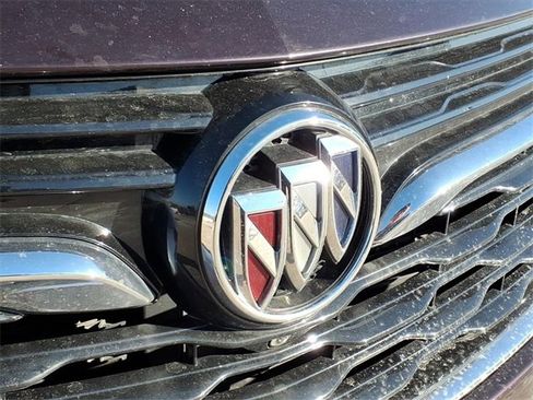 Used 2021 Buick Encore GX Essence w/ Advanced Technology Package image 24