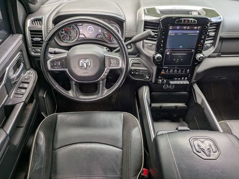 Used 2023 RAM 2500 Laramie AWD/4WD image 16