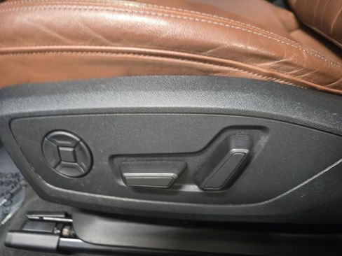 Used 2021 Audi A6 Premium Plus w/ Premium Plus Package image 28