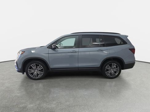 Certified 2022 Honda Pilot Sport image 8