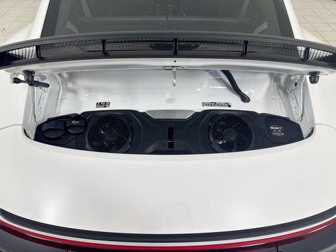 Used 2026 Porsche 911 GT3 RWD image 27