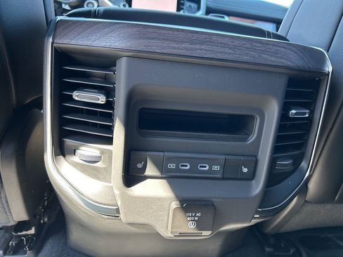 New 2026 RAM 1500 Laramie AWD/4WD image 35