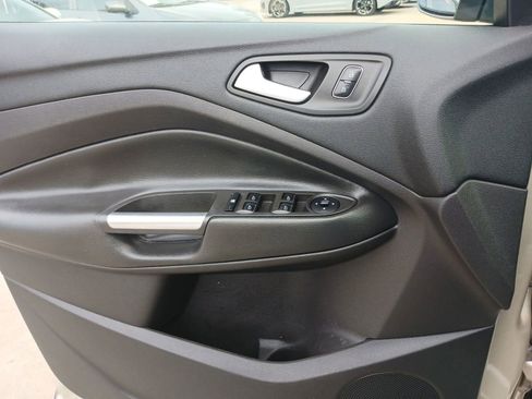 Used 2018 Ford Escape SEL image 24