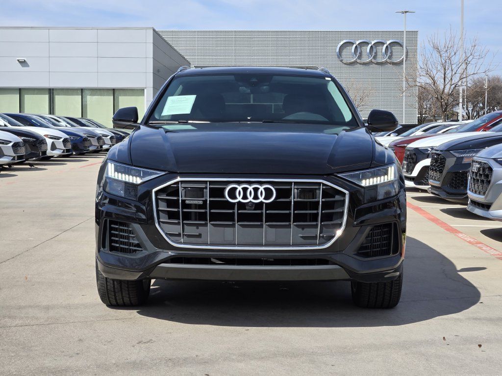 Used 2023 Audi Q8 Premium Plus w/ Premium Plus Package AWD/4WD image 4