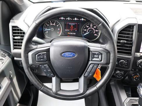 Used 2019 Ford F150 XLT w/ Equipment Group 302A Luxury AWD/4WD image 14