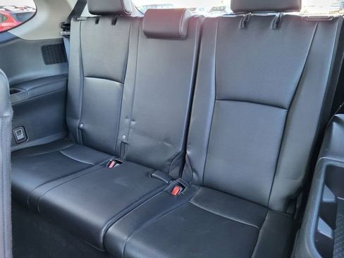 Used 2024 Toyota Grand Highlander XLE image 13