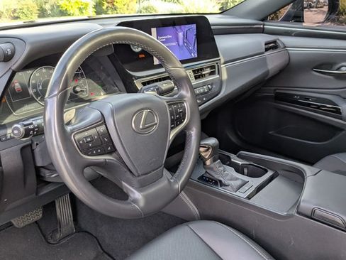 Used 2024 Lexus ES 350 w/ Accessory Package (Z1) FWD image 10