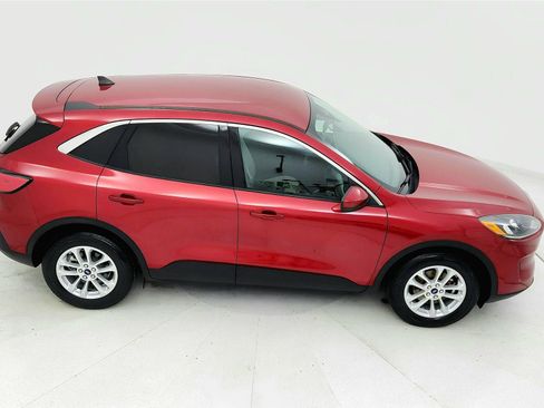 Used 2021 Ford Escape SE w/ Convenience Package FWD image 18