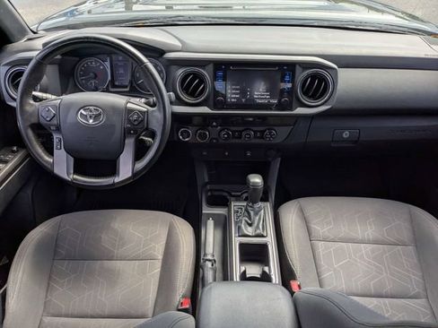 Used 2017 Toyota Tacoma TRD Sport w/ Tow Package (A/T) AWD/4WD image 14