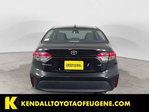 Used 2024 Toyota Corolla LE FWD image 4