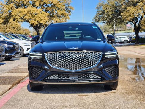 Used 2025 Genesis GV70 2.5T Sport Prestige w/ Sport Prestige Package image 2