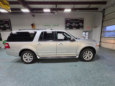 Used 2017 Ford Expedition EL Limited image 5