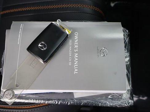 Used 2025 MAZDA CX-50 AWD 2.5 S w/ Premium Plus Pkg image 53