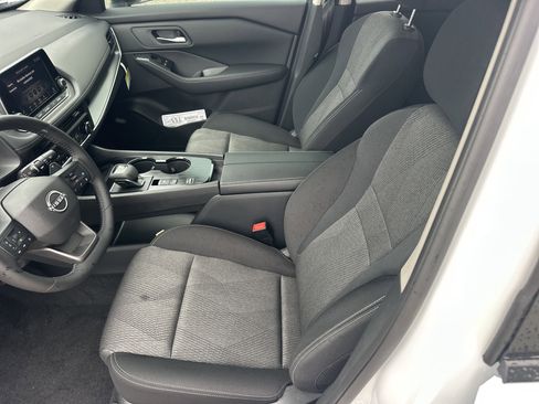 New 2026 Nissan Rogue SV FWD image 16