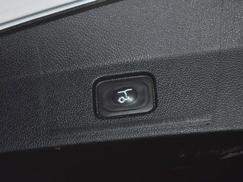 Used 2019 Ford Explorer Limited w/ Class III Trailer Tow Package image 33