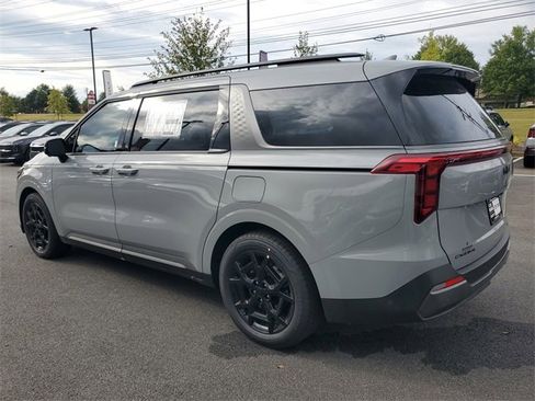 New 2026 Kia Carnival SX w/ SX Dark Edition Package image 6