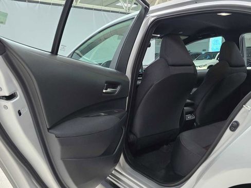 Used 2026 Toyota Corolla SE FWD image 14