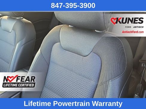 Used 2025 Chevrolet Trax LT image 13