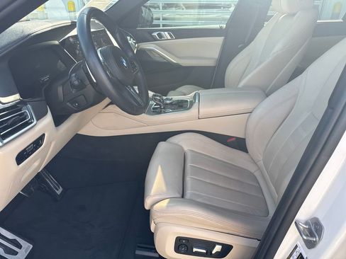 Used 2022 BMW X6 xDrive40i w/ Executive Package AWD/4WD image 10