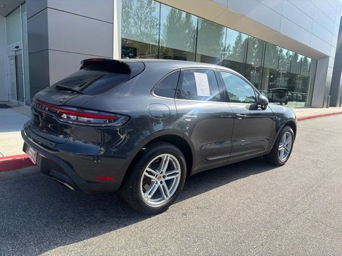 Used 2023 Porsche Macan AWD/4WD image 6