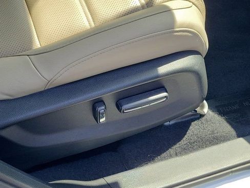 Used 2022 Honda CR-V EX-L image 7