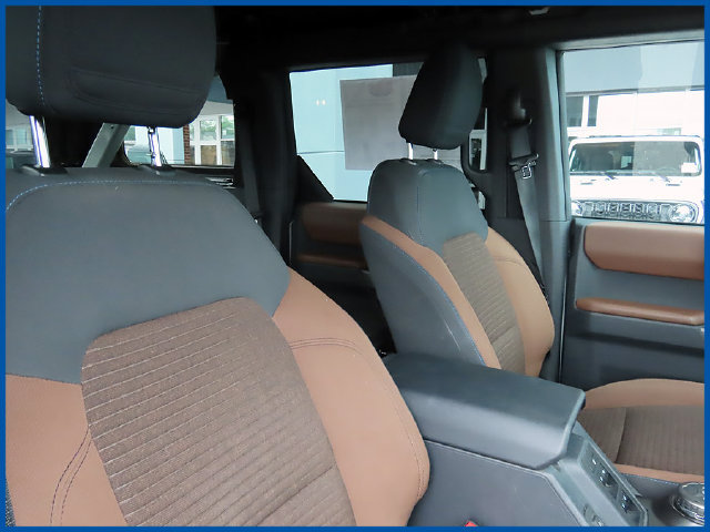 Used 2022 Ford Bronco Outer Banks AWD/4WD image 9