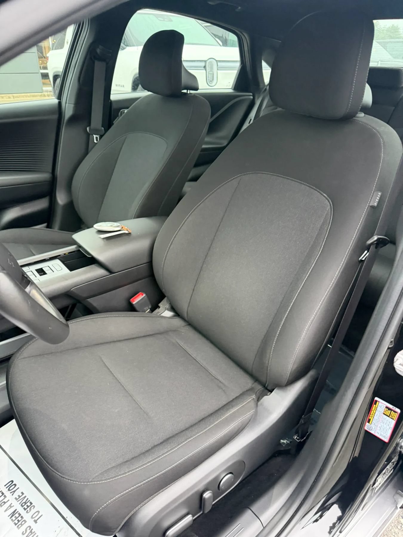 Used 2024 Hyundai Ioniq 6 SE AWD/4WD image 6