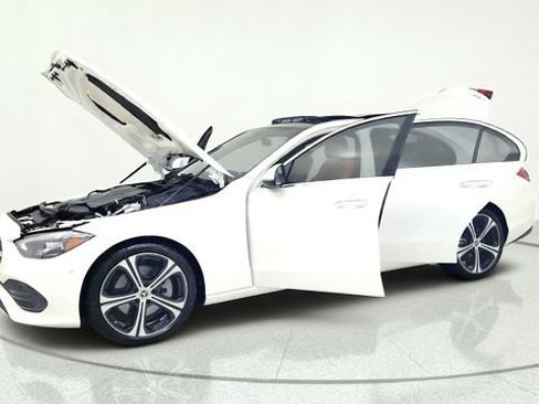 Used 2026 Mercedes-Benz C 300 Sedan image 14