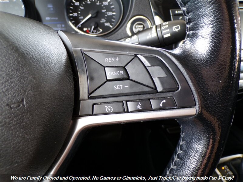 Used 2020 Nissan Rogue SV AWD/4WD image 33