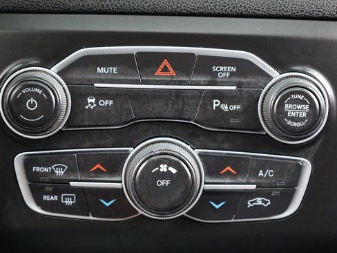 Used 2022 Dodge Charger SXT w/ Leather Interior Group image 41