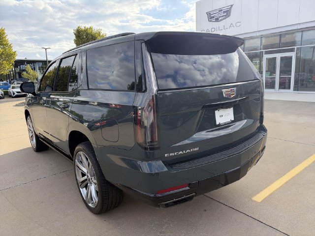 Certified 2026 Cadillac Escalade Sport w/ Touring Package AWD/4WD image 5