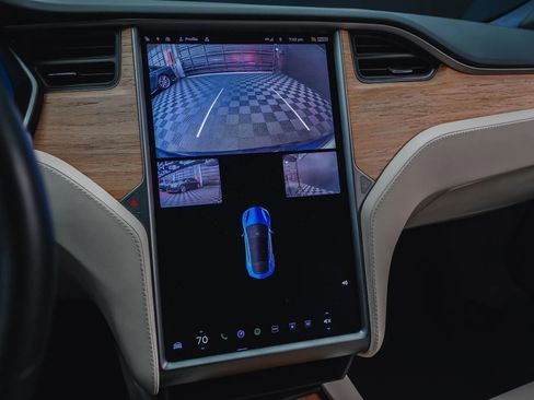 Used 2020 Tesla Model S AWD image 56