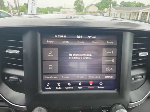 Used 2019 RAM 1500 Big Horn AWD/4WD image 24